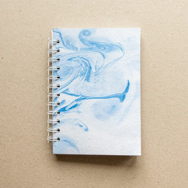 Márványos merítés – spirál füzet