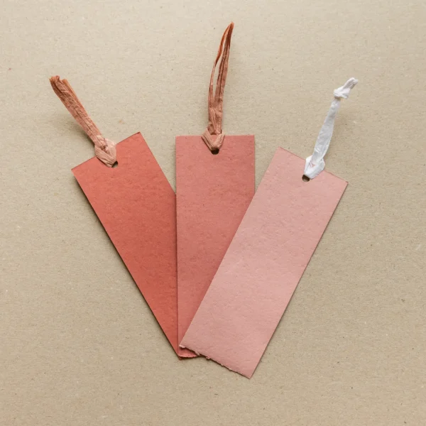 Egyszínű könyvjelzők