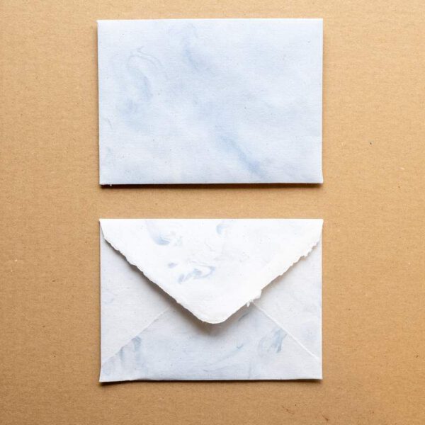 Alternative view of Márványos kisméretű boríték