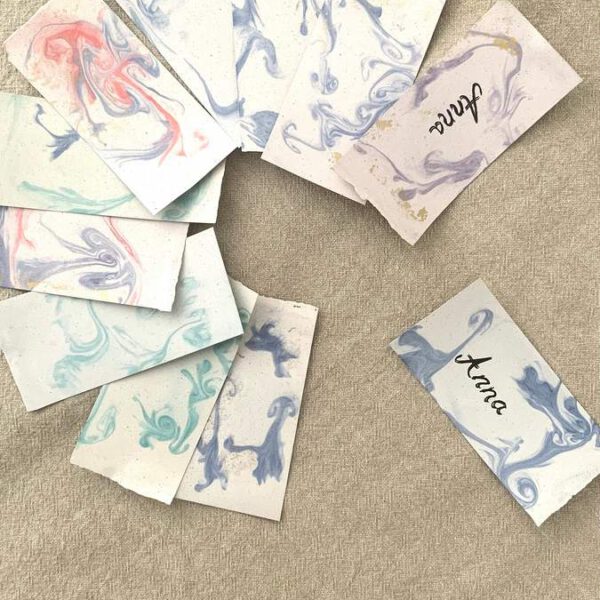 Esküvői ültetőkártya - márványos kinézet