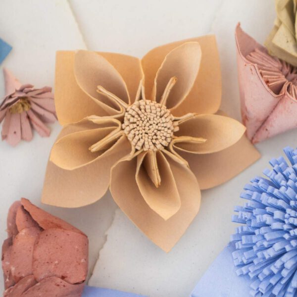 Alternative view of Papírvirág – Kusudama virág